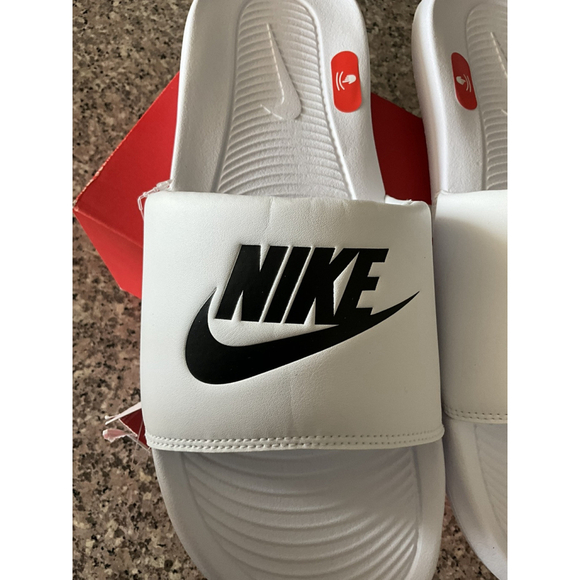 Nike Victori One Slide Sandals WHITE BLACK‎ SWOOSH CN9675-100 SZ:14 - Picture 3 of 9